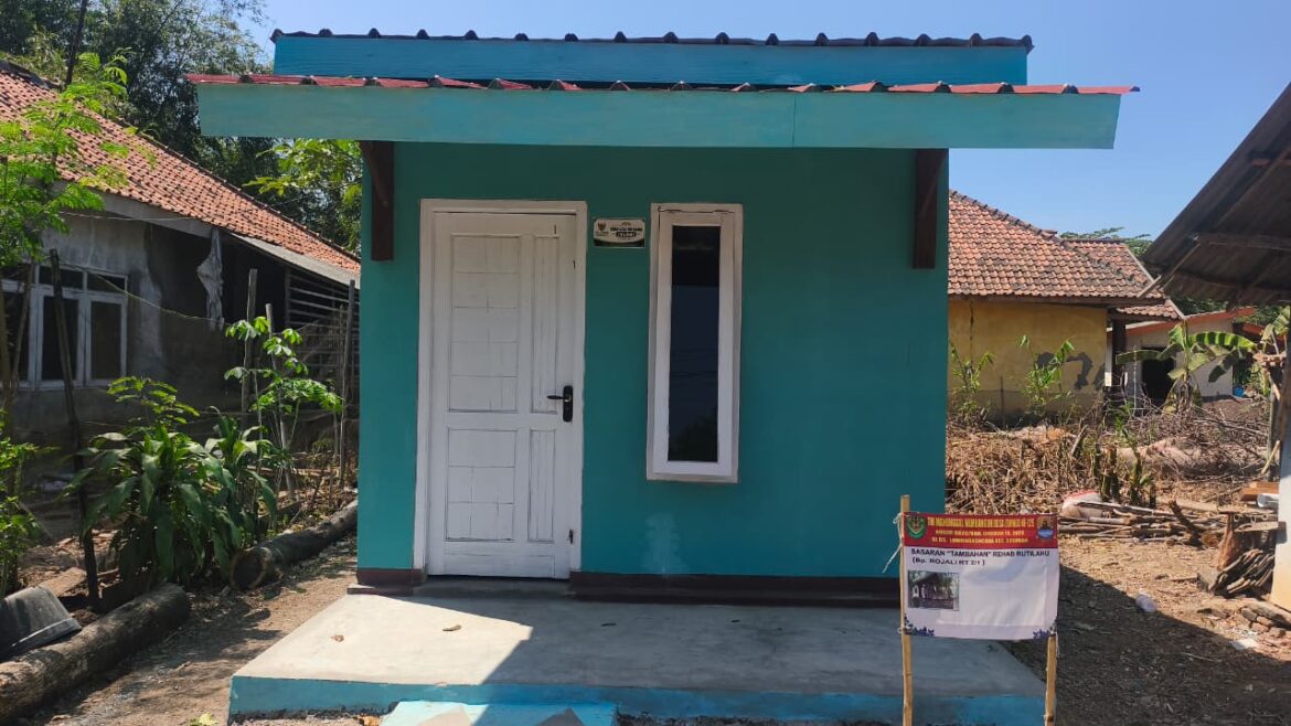 Hunian Layak Kini Terwujud, Rehab RTLH Rumah Bapak Rojali dalam Program TMMD ke-129 Kodim 0620/Kab. Cirebon Rampung 100 Persen